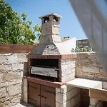 בית נופש To Palati With Private Pool