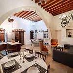To Palati With Private Pool * Anoyira