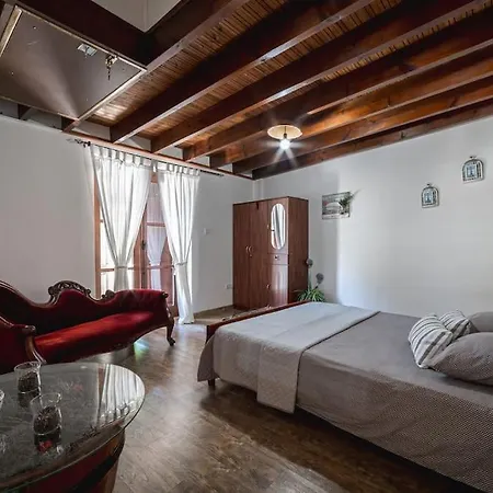 Case de vacanță To Palati With Private Pool