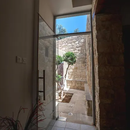 To Palati With Private Pool بيت للعطل Anoyira