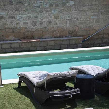 To Palati With Private Pool Case de vacanță *