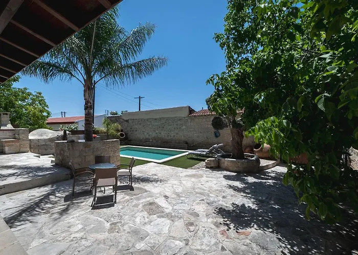 To Palati With Private Pool